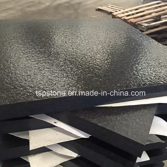 Natural Grey/Black/Red/Yellow/Basalt/Granite Kerbstone/Tumbled Cobble/Flagstone/Curbstone/Cube/Cobble/Cubic/Paving/Paver Stone for Driveway/Landscape/Garden